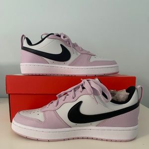 NEW AND NBW!! Purple and Black Nike Courts!